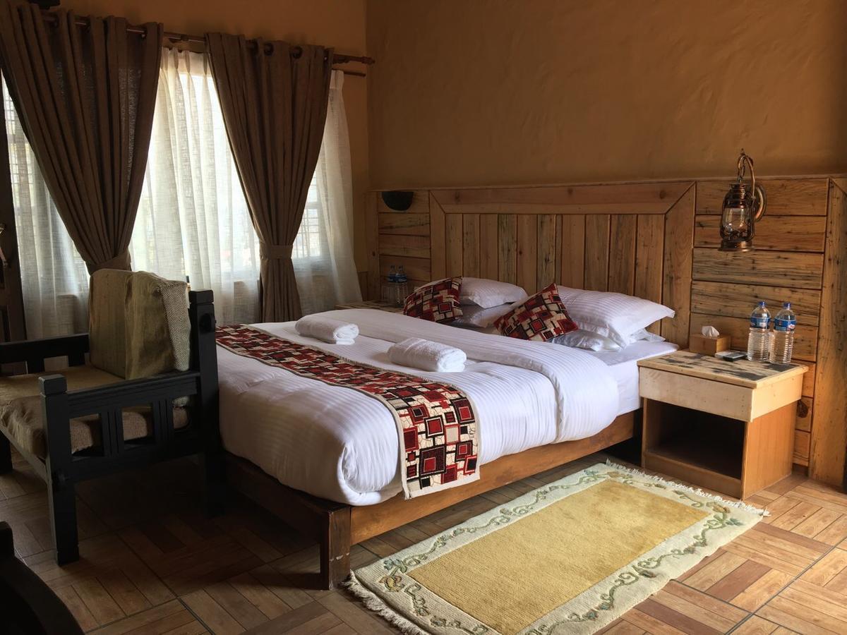 Hotel Tourist Residency Похара Екстериор снимка