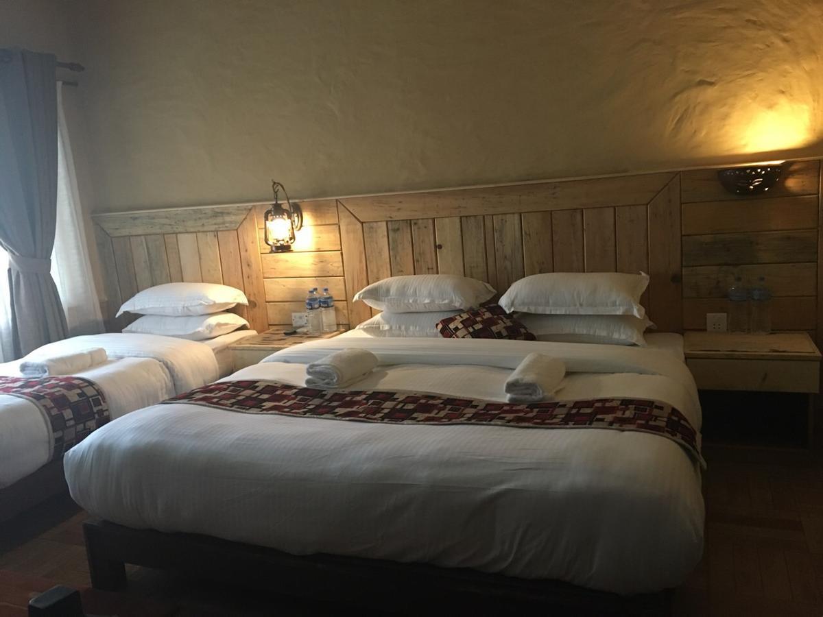 Hotel Tourist Residency Похара Екстериор снимка