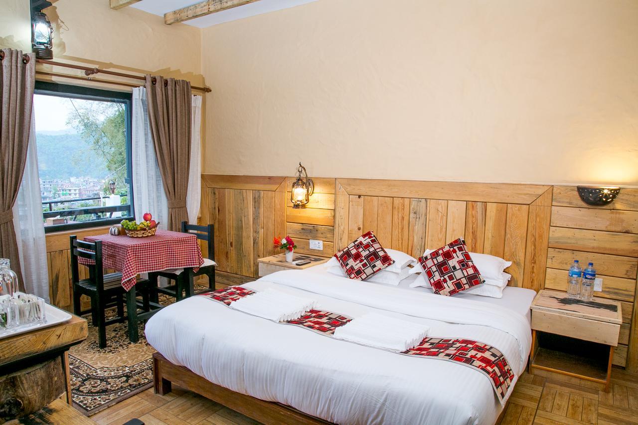 Hotel Tourist Residency Похара Екстериор снимка